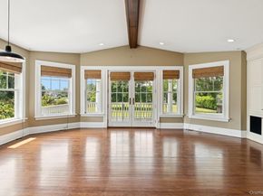 90 Thompson Avenue, Babylon NY 11702