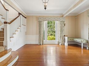 90 Thompson Avenue, Babylon NY 11702