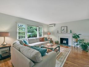 1 Ann Place, Port Washington NY 11050