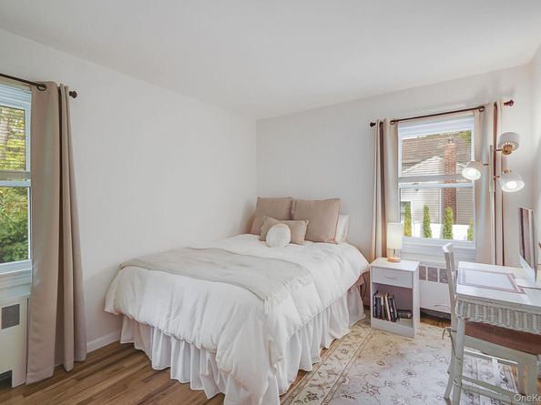 1 Ann Place, Port Washington NY 11050