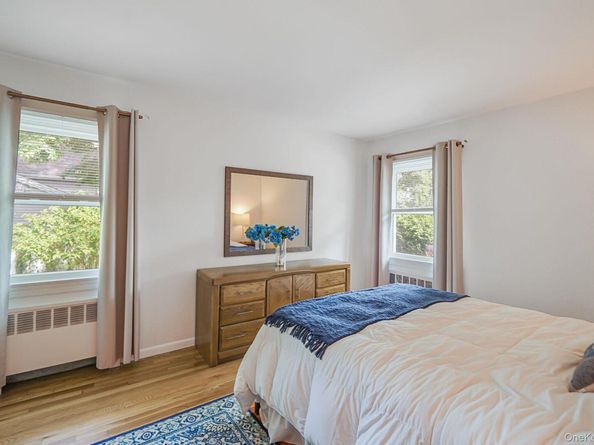 1 Ann Place, Port Washington NY 11050