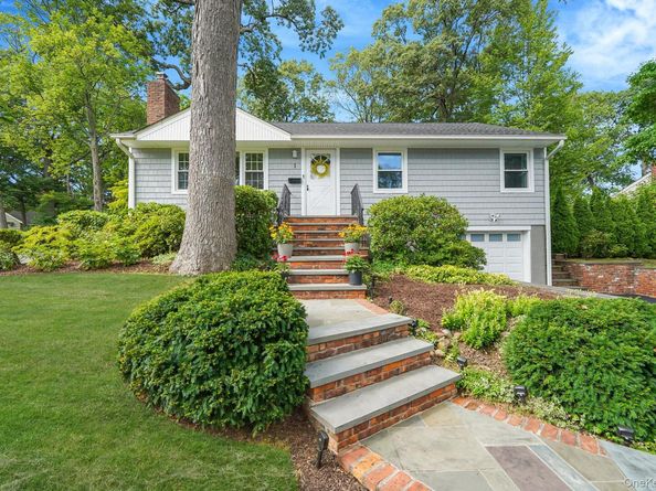 1 Ann Place, Port Washington NY 11050