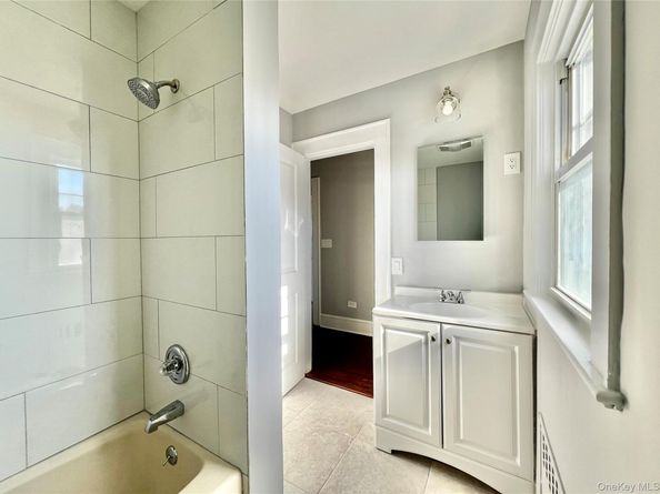 10 Irenhyl Avenue, Port Chester NY 10573