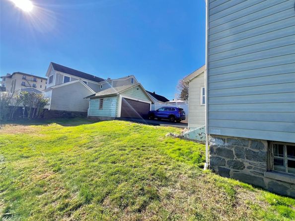 10 Irenhyl Avenue, Port Chester NY 10573