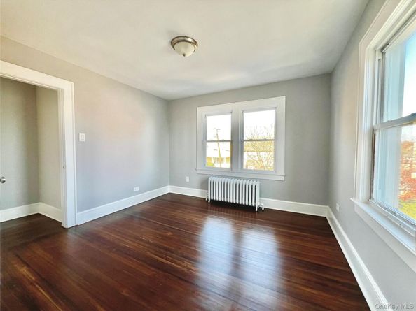 10 Irenhyl Avenue, Port Chester NY 10573