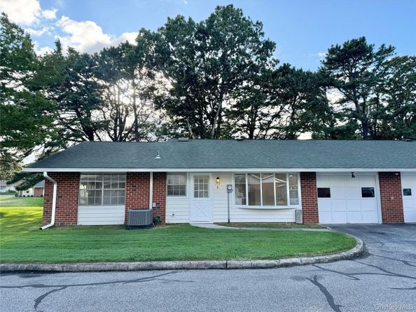 151 Eastbourne Court B, Ridge NY 11961