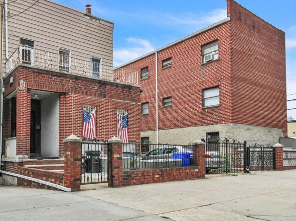 2308 31 Drive, Astoria NY 11106