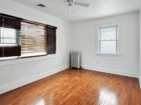 9456 225th Street, Queens Village NY 11428