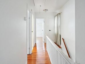 9456 225th Street, Queens Village NY 11428