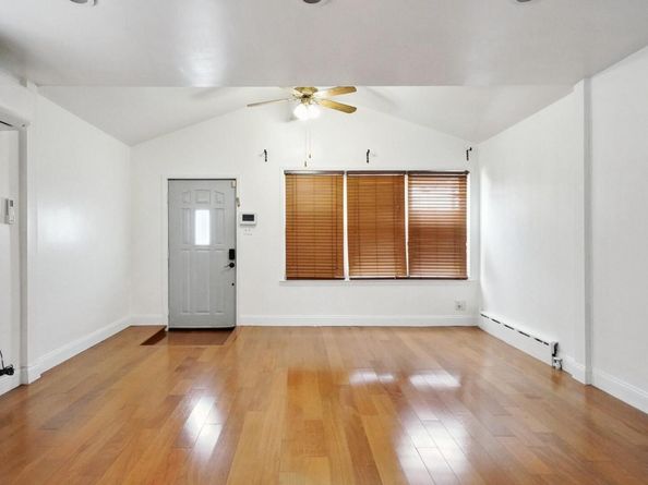 9456 225th Street, Queens Village NY 11428