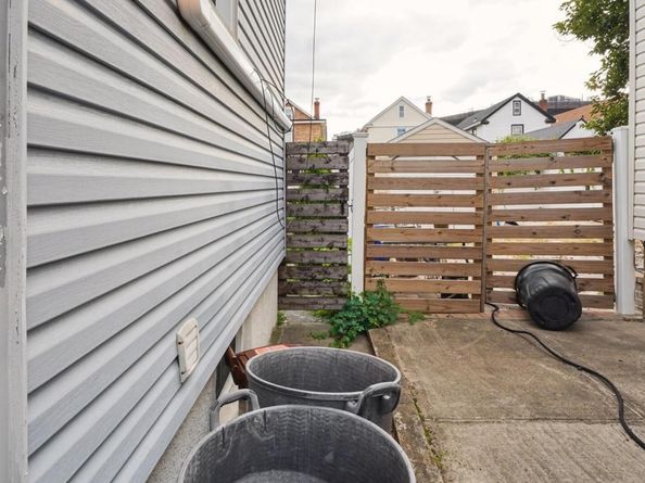 9456 225th Street, Queens Village NY 11428