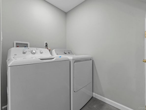 9508 Avenue B, Brooklyn NY 11236