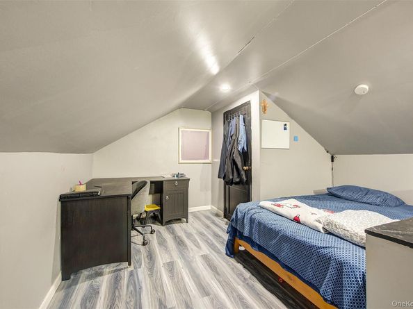 21607 110th Avenue, Queens Village NY 11429