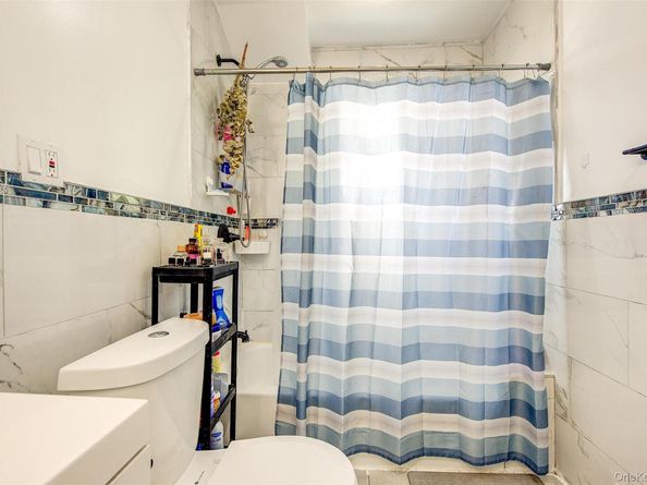 21607 110th Avenue, Queens Village NY 11429