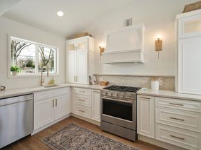 20 Upper Sheep Pasture Road, East Setauket NY 11733