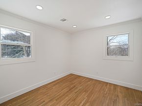 20 Upper Sheep Pasture Road, East Setauket NY 11733