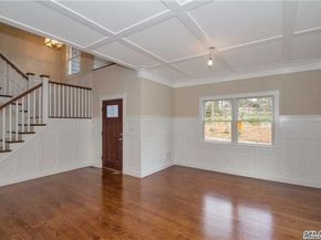 22 Avenue E, Holbrook NY 11741