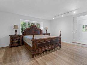 2 Westbourne Lane, Melville NY 11747