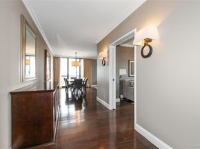 269-10 GRAND CENTRAL Parkway 21E, Floral Park NY 11005