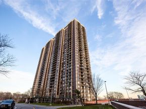 269-10 GRAND CENTRAL Parkway 21E, Floral Park NY 11005