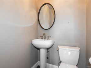 269-10 GRAND CENTRAL Parkway 21E, Floral Park NY 11005