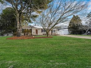 3 Timber Trail Lane, Medford NY 11763