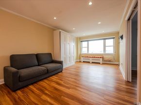 740 E Broadway 3L, Long Beach NY 11561