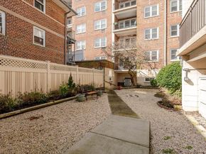 740 E Broadway 3L, Long Beach NY 11561