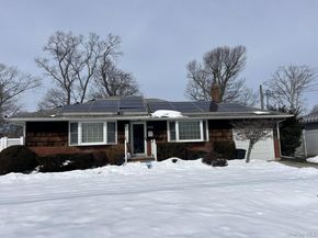 119 Jefferson Street, East Islip NY 11730