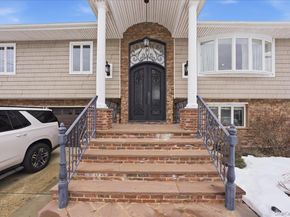 101 Jetmore Place, Massapequa NY 11758
