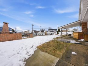 101 Jetmore Place, Massapequa NY 11758