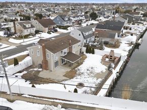 101 Jetmore Place, Massapequa NY 11758