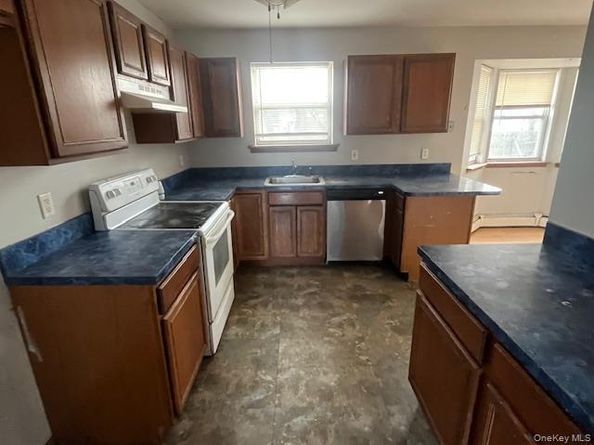 74 Alcolade Drive E, Shirley NY 11967