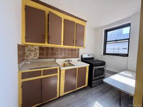 112-50 Northern Boulevard 1A, Corona NY 11368
