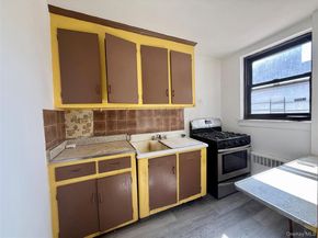112-50 Northern Boulevard 1A, Corona NY 11368