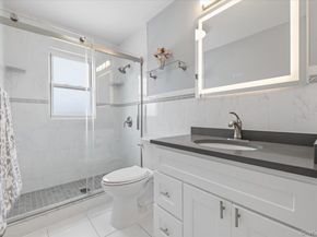 89 Ridge Lane, Levittown NY 11756