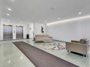 54-44 Little Neck Parkway 4S, Little Neck NY 11362