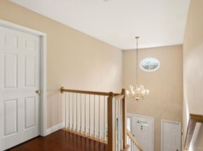 67 Paddington Circle, Smithtown NY 11787