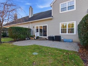 67 Paddington Circle, Smithtown NY 11787