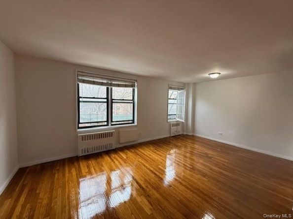 108-50 62nd Drive 2N, Forest Hills NY 11375