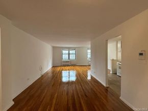 108-50 62nd Drive 2N, Forest Hills NY 11375