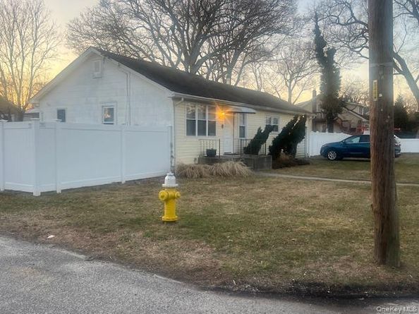 62 Moriches Drive, Mastic Beach NY 11951