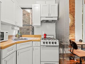 204 W 10th Street 7, New York (Manhattan) NY 10014