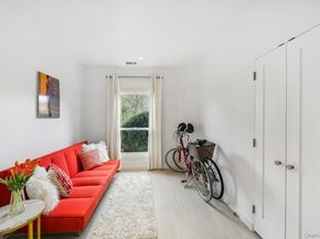 21 S Fulton Drive 29, Montauk NY 11954