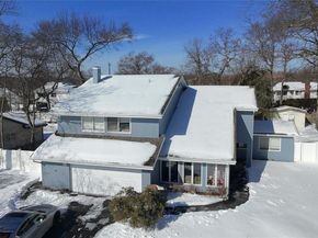 19 Nixon Street, Farmingville NY 11738