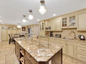 1013 South End, Woodmere NY 11598