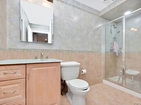 1013 South End, Woodmere NY 11598