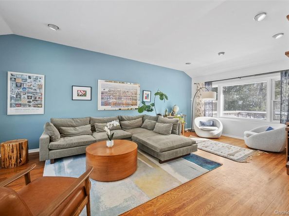 124 Hillandale Drive, New Rochelle NY 10804