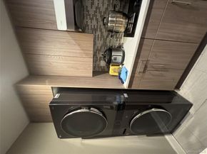 160-24 17th Ave 1, Whitestone NY 11357