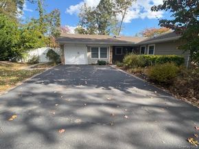 3 Seward Lane, Stony Brook NY 11790